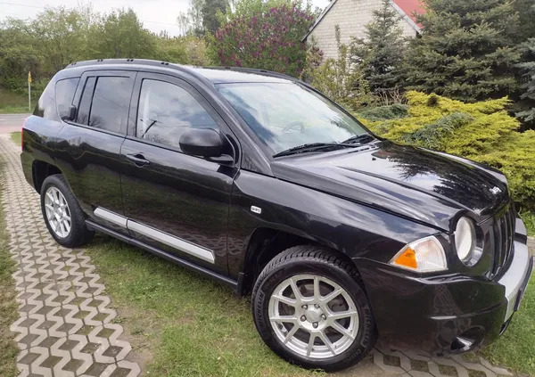 Jeep Compass cena 27990 przebieg: 213700, rok produkcji 2009 z Ćmielów małe 742